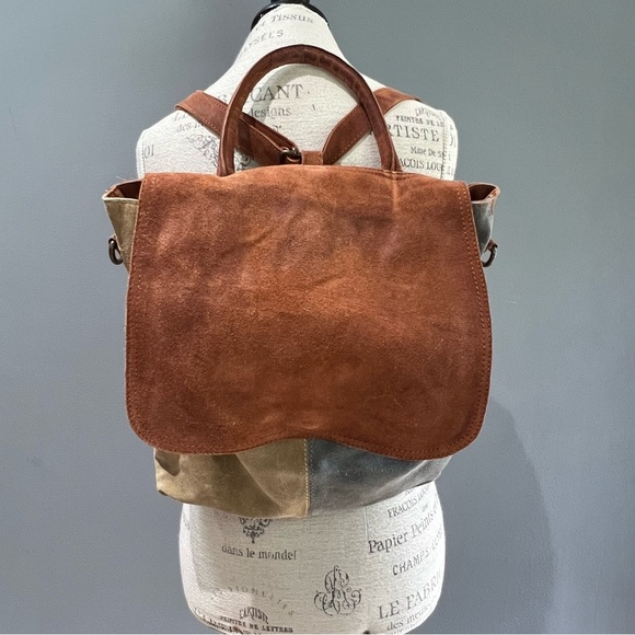 We the Free Paris Convertible Crossbody, Shoulder and Backpack Vintage - Picture 5 of 11